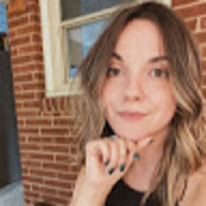 Meet your Posher, Leah